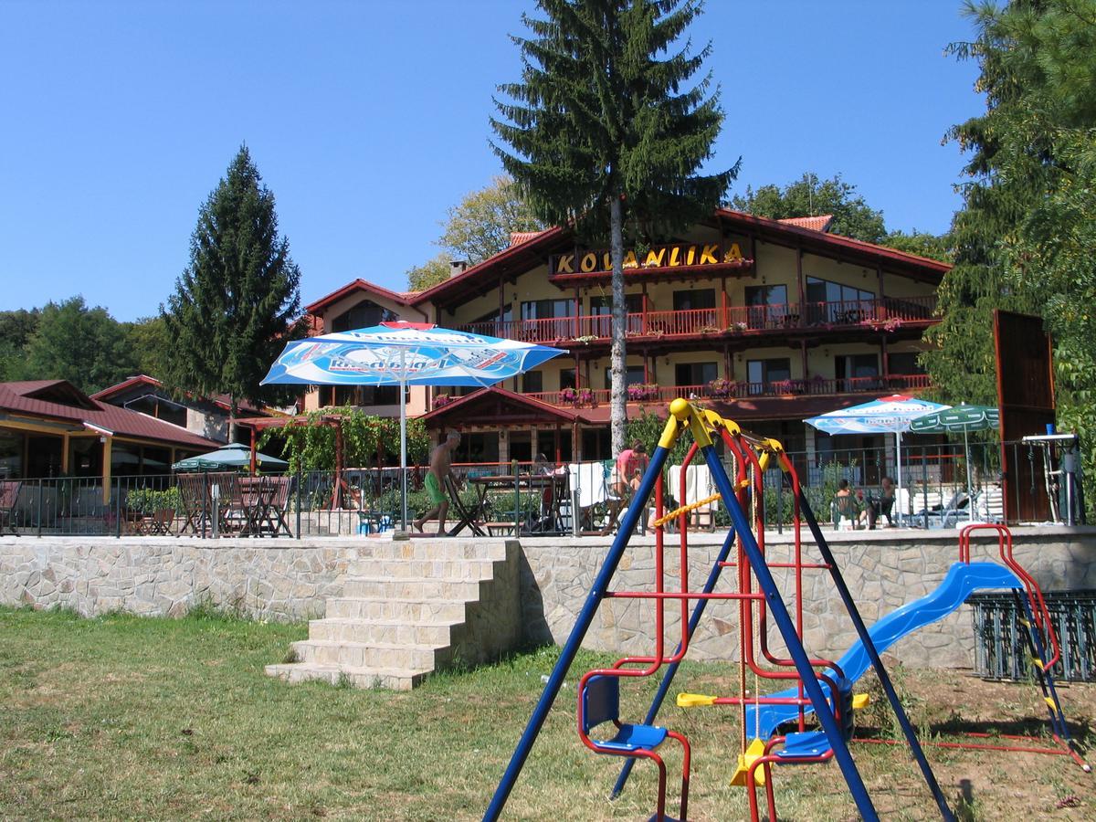 Kovanlika Hotel Razgrad Kültér fotó